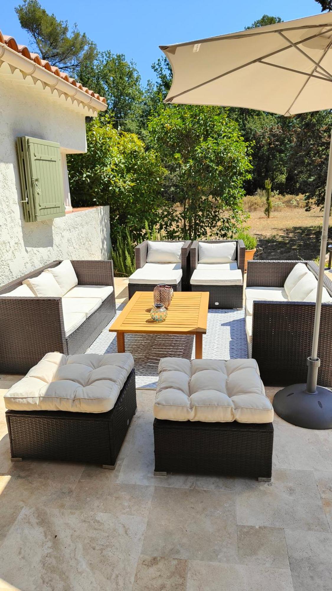 Villa Handres Nans-les-Pins Buitenkant foto